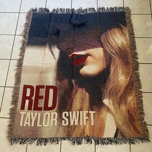 Taylor Swift OG Red Blanket